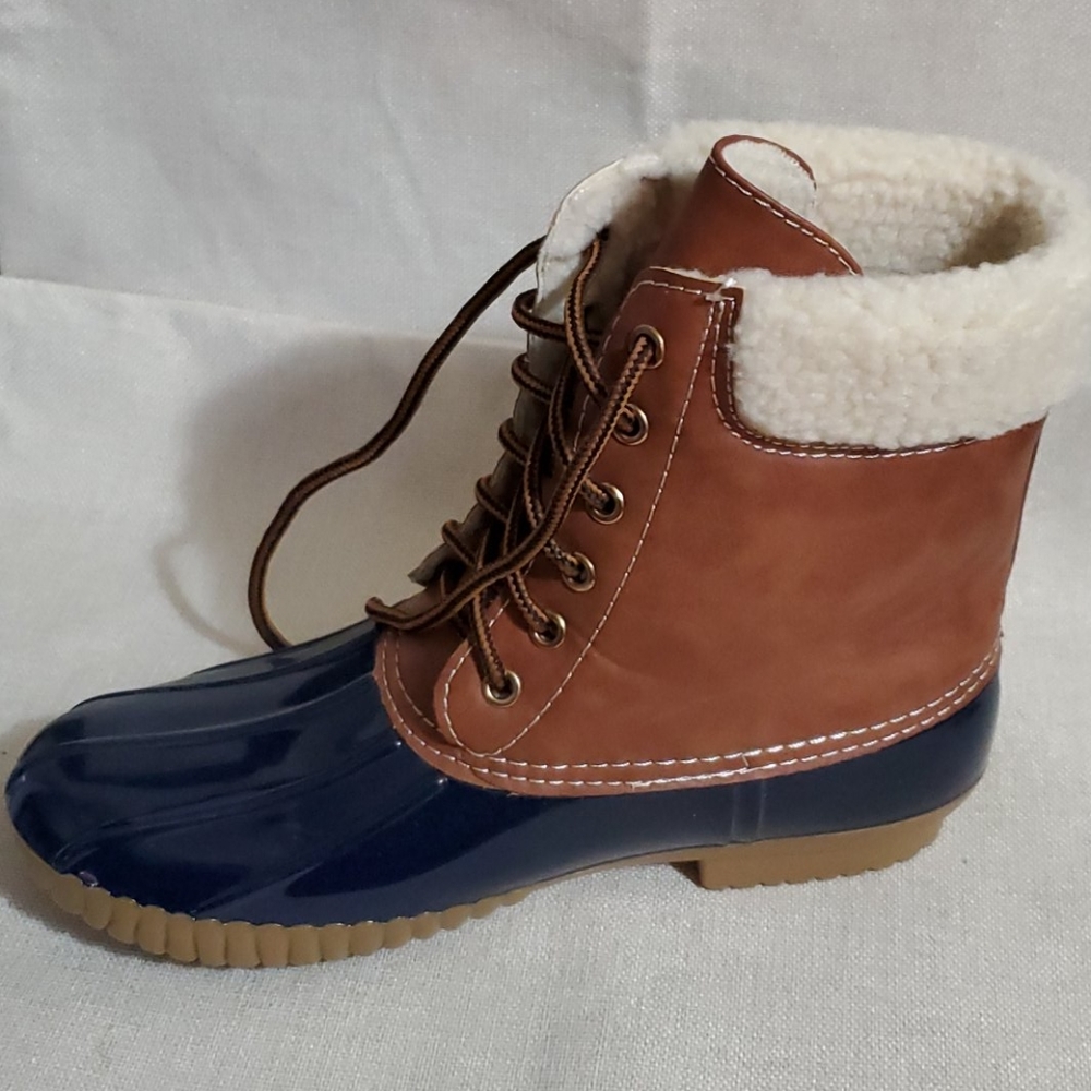 Adriana New York Navy Dylan Boots NWOT WS - Picture 6 of 13